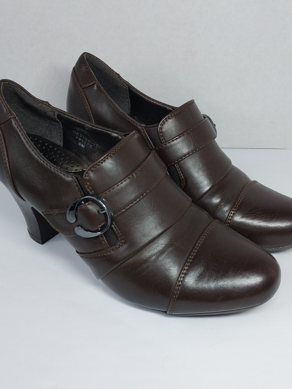 PIERRE Dumas Flexibles Women's size 6 M Brown Buckles Booties Whimsigoth Shoes